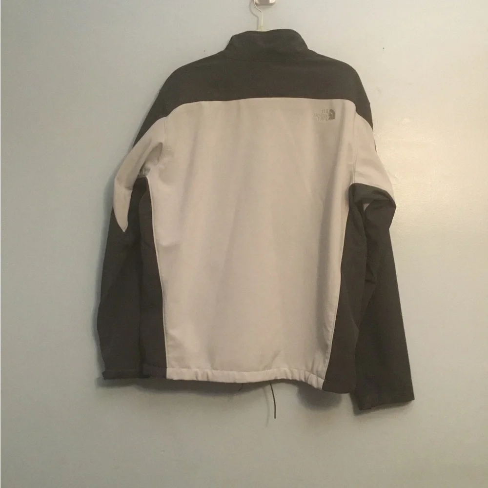 The North Face Men’s Two-Tone Gray and Dark Gray Softshell Jacket